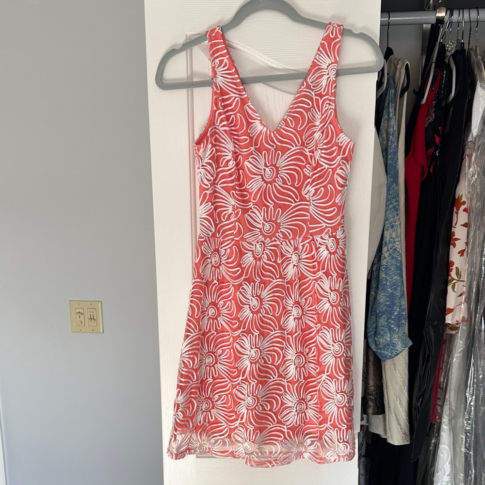 Buttons coral and White Floral Mini Dress